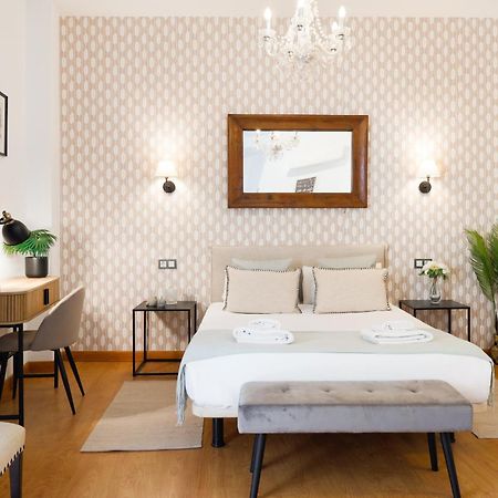 C15 - Charming Modern Studio In The Centre Malaga Bagian luar foto