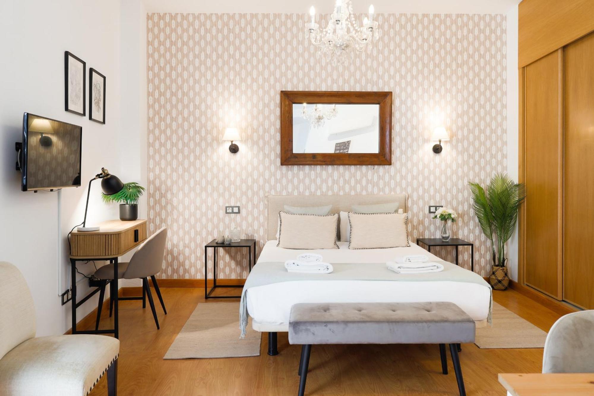 C15 - Charming Modern Studio In The Centre Malaga Bagian luar foto
