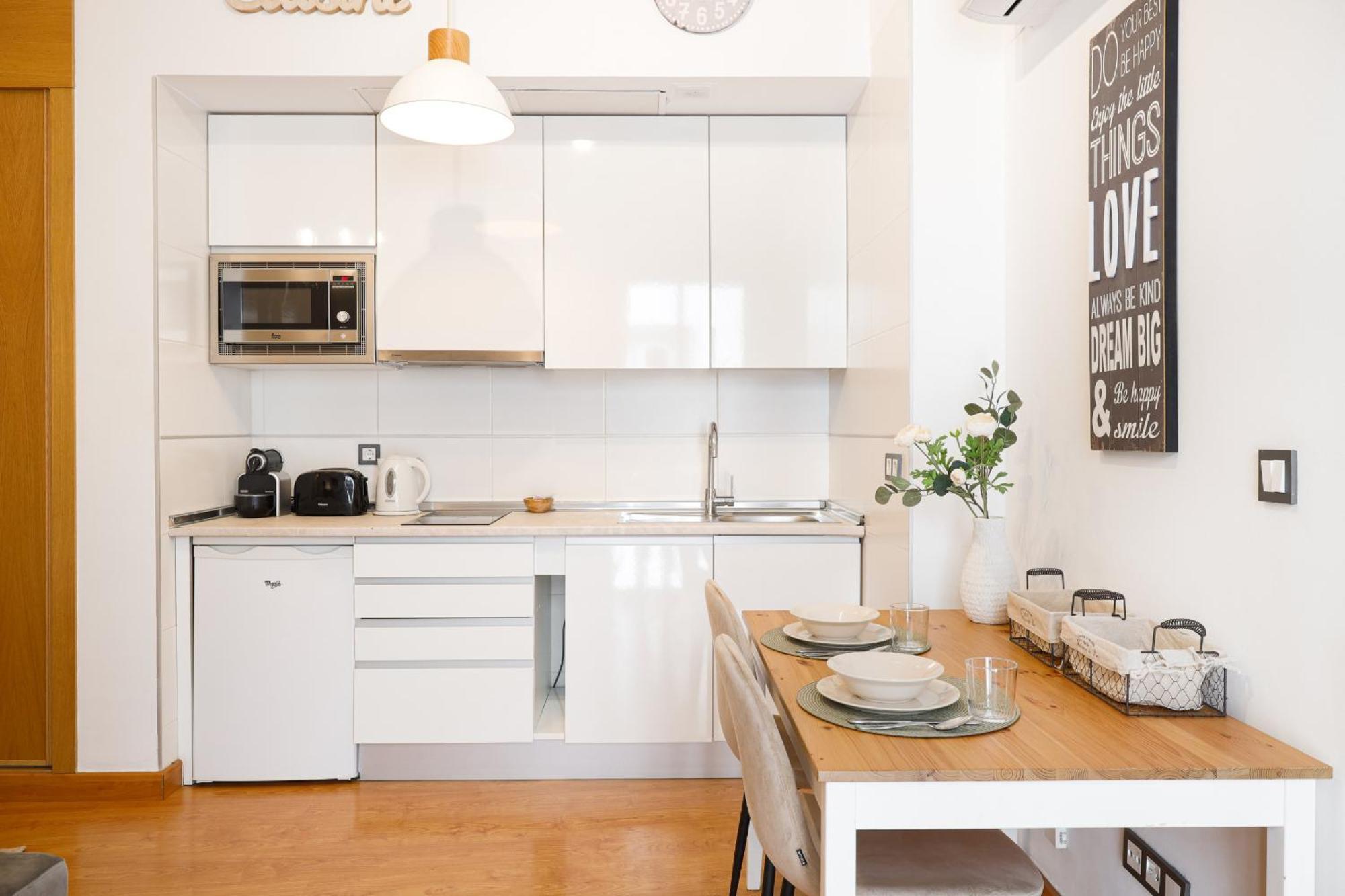 C15 - Charming Modern Studio In The Centre Malaga Bagian luar foto